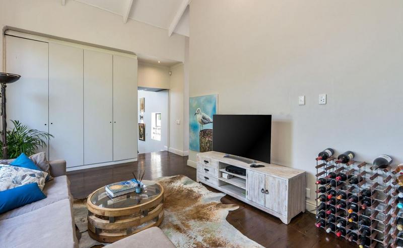 5 Bedroom Property for Sale in Hout Bay Western Cape